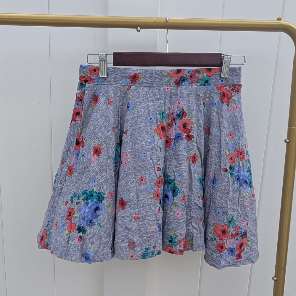 SO Gray Mini Skirt with Red and Blue Floral Design